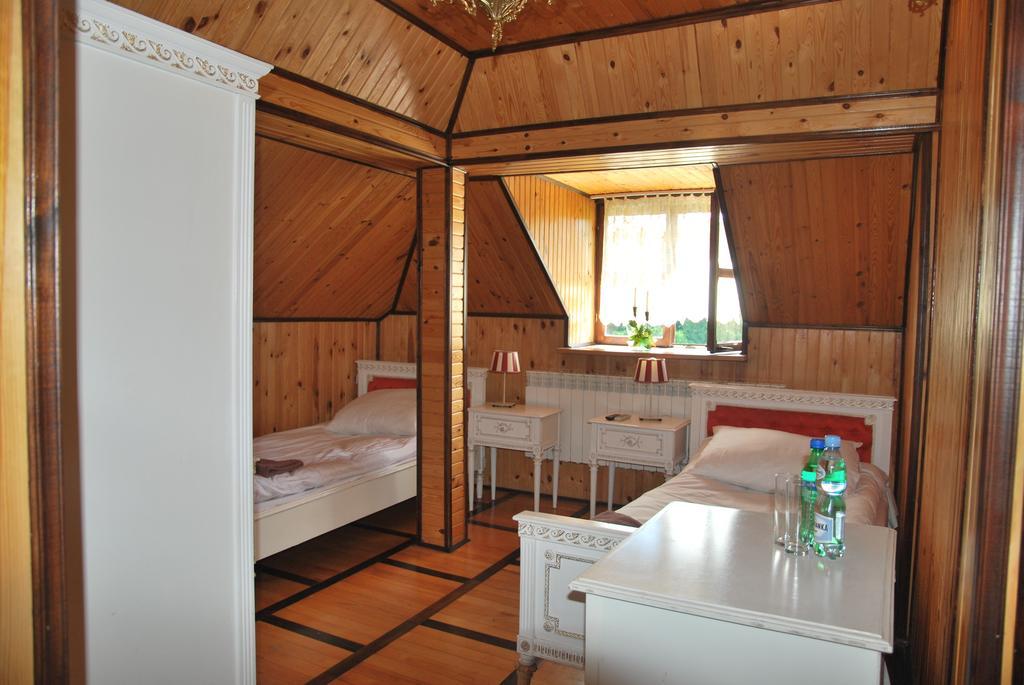 Palac W Czyzowie Szlacheckim Czyzow Szlachecki Екстериор снимка